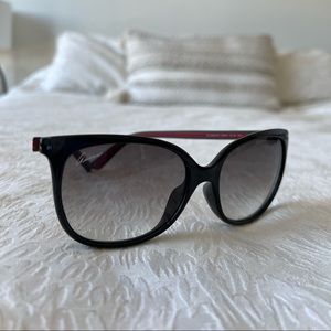 Women’s Gucci Sunglasses